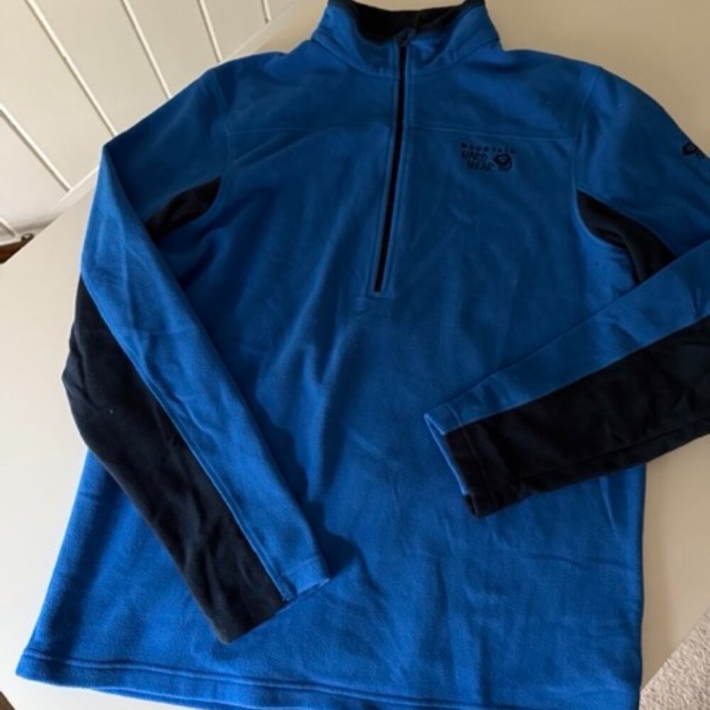 Men's Mountain Hardwear, partial zip light Jacket